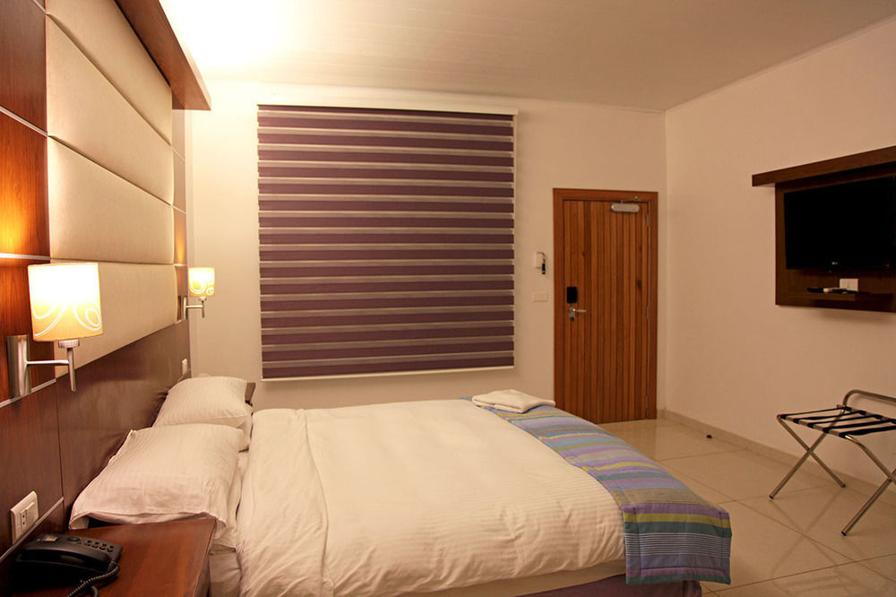 The Hub Hotel New England Extérieur photo